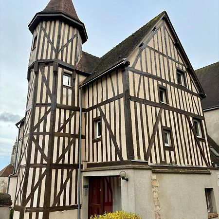 Chartres - Le Saint Pierre Apartment Luaran gambar